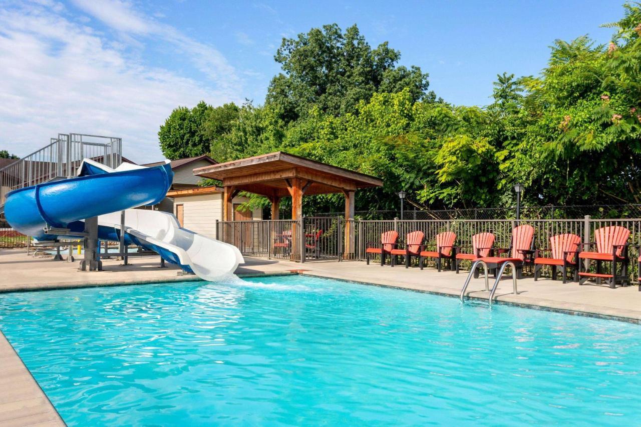 Howard Johnson By Wyndham Pigeon Forge Dış mekan fotoğraf
